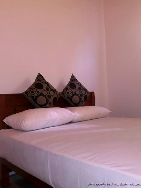 Appartamento Sana Guest Weligama Esterno foto