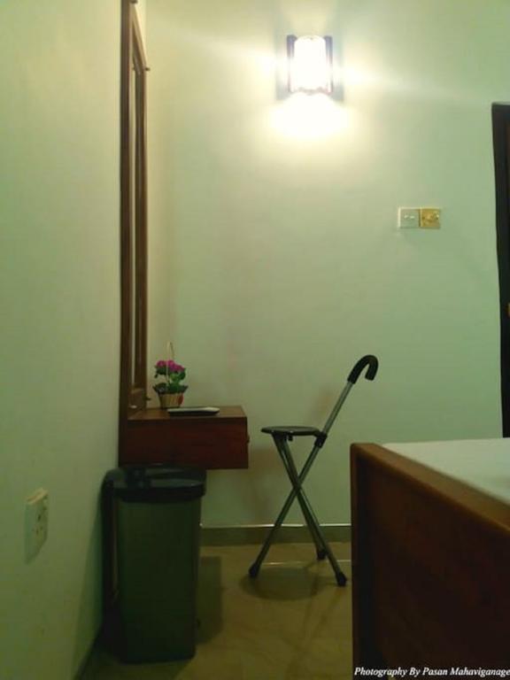 Appartamento Sana Guest Weligama Esterno foto