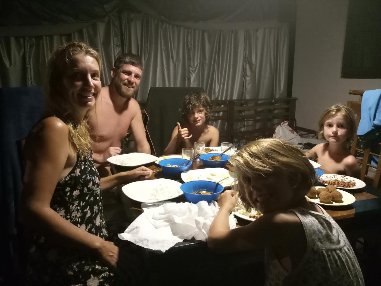 Appartamento Sana Guest Weligama Esterno foto